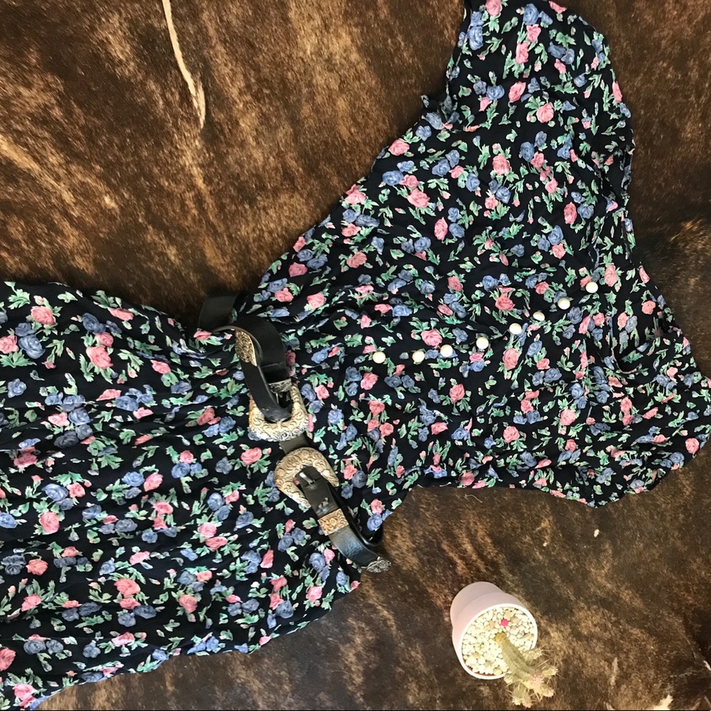 To die for vintage floral maxi